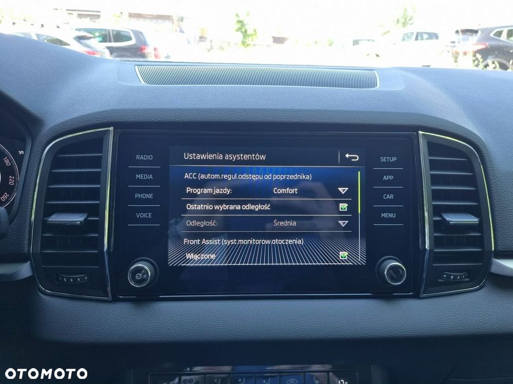 Skoda Karoq 2.0 TDI SCR 4x4 Style DSG - 26