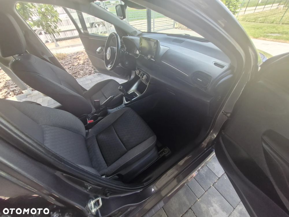 Toyota Yaris 1.5 Comfort - 5