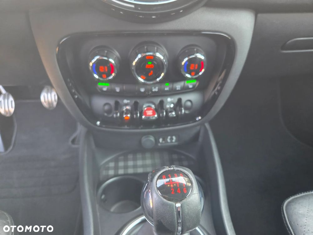 MINI Clubman Cooper S - 14