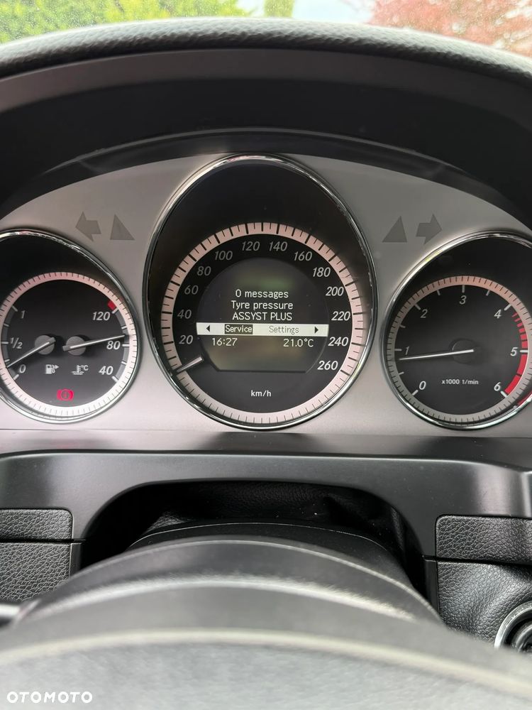 Mercedes-Benz Klasa C 200 CDI DPF (BlueEFFICIENCY) - 13