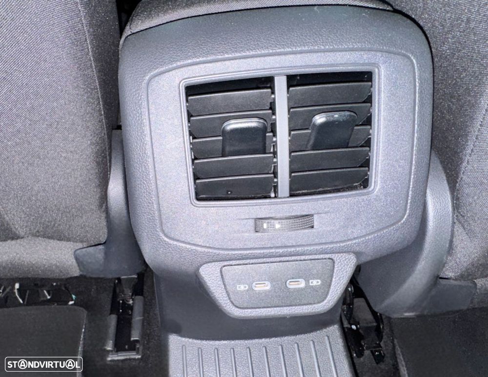 VW T-Roc 1.0 TSI Urban - 14