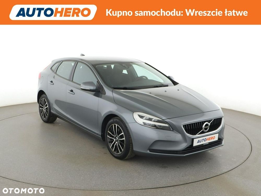 Volvo V40 T2 Momentum - 11