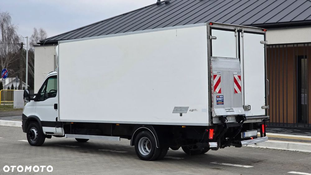 Iveco IVECO DAILY 70C17 3.0 170KM DMC 7T ❗❗ THERMO KING V-500 MAXX / MROŹNIA / GRZANIE / +25  -25 / ZASILANIE ZEWNĘTRZNE 230V / ZABUDOWA IGLOOCAR 10 EP / GRUBA ŚCIANA / WINDA DHOLLANDIA 1000KG / ŁADOWNOŚĆ 3200KG❗❗ - 12