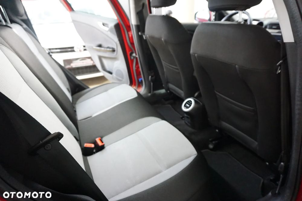 Alfa Romeo Giulietta 2.0 JTDM 16V - 24