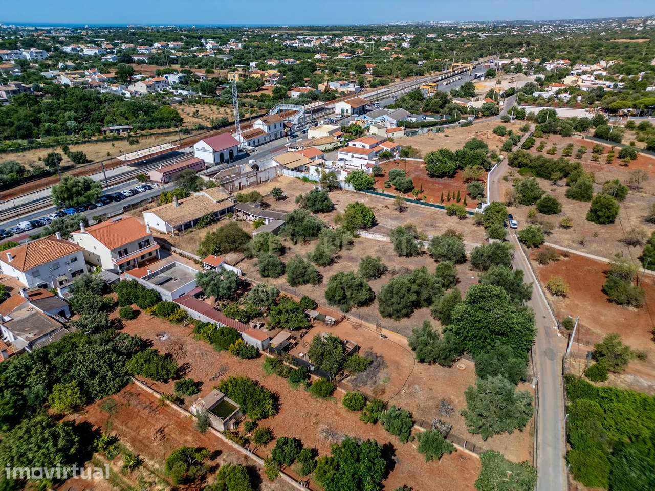 Terreno Urbano | 1.948 m² | 300 m² Construção | Loulé - Grande imagem: 2/13