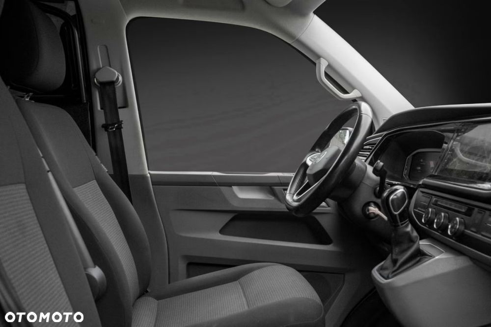Volkswagen Transporter - 15