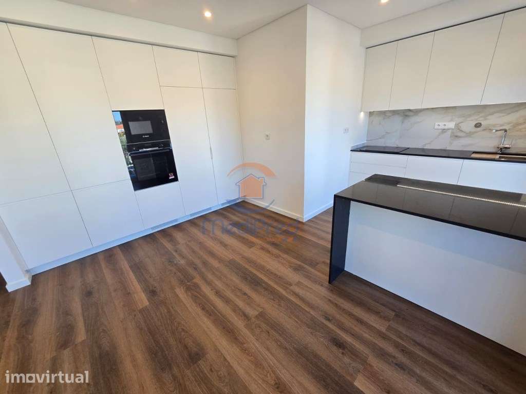 Apartamento T3 NOVO com BOX e Arrecadação | Caneças, Odivelas - Grande imagem: 4/33
