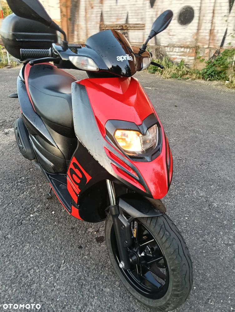 Aprilia SR - 6