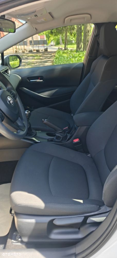 Toyota Corolla 1.6 Active - 9