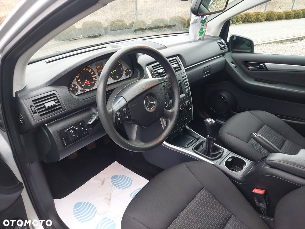 Mercedes-Benz Klasa B 180 BlueEFFICIENCY - 7