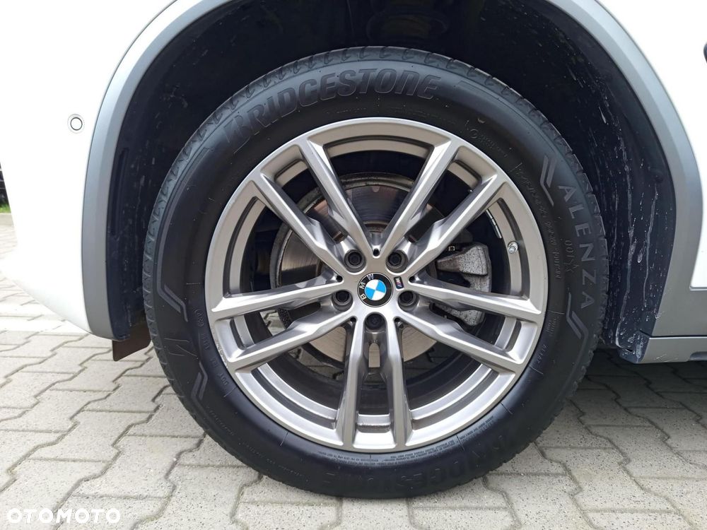 BMW X4 - 11