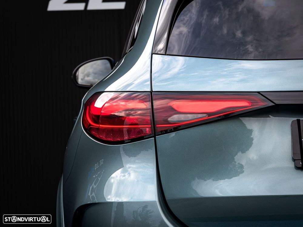 Mercedes-Benz GLC 300 e 4Matic - 6