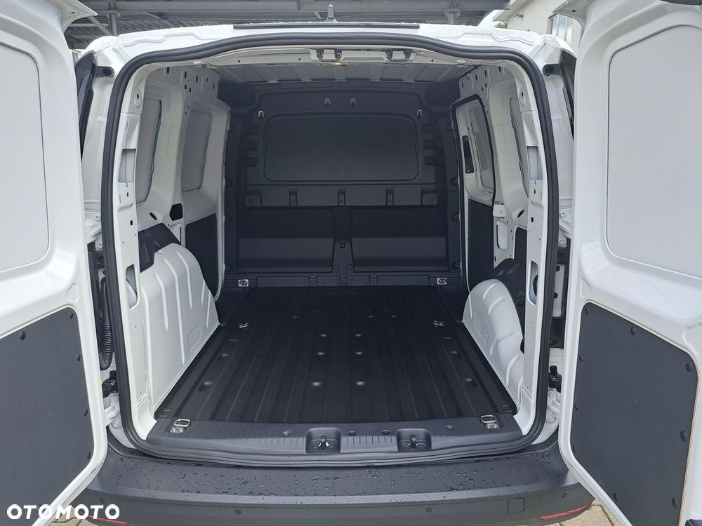 Volkswagen Caddy - 8