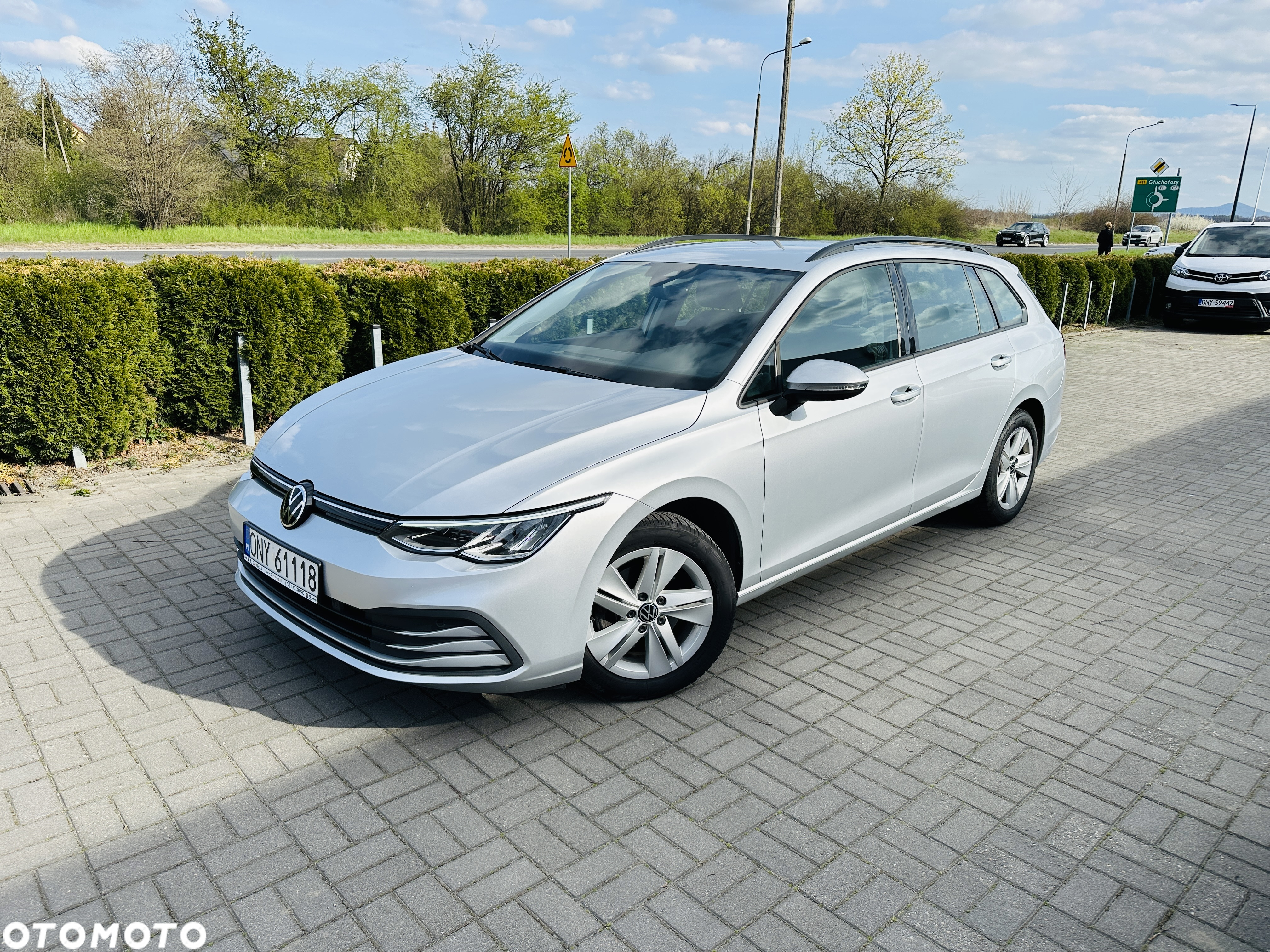 Volkswagen Golf VIII 1.5 TSI EVO Life - 3