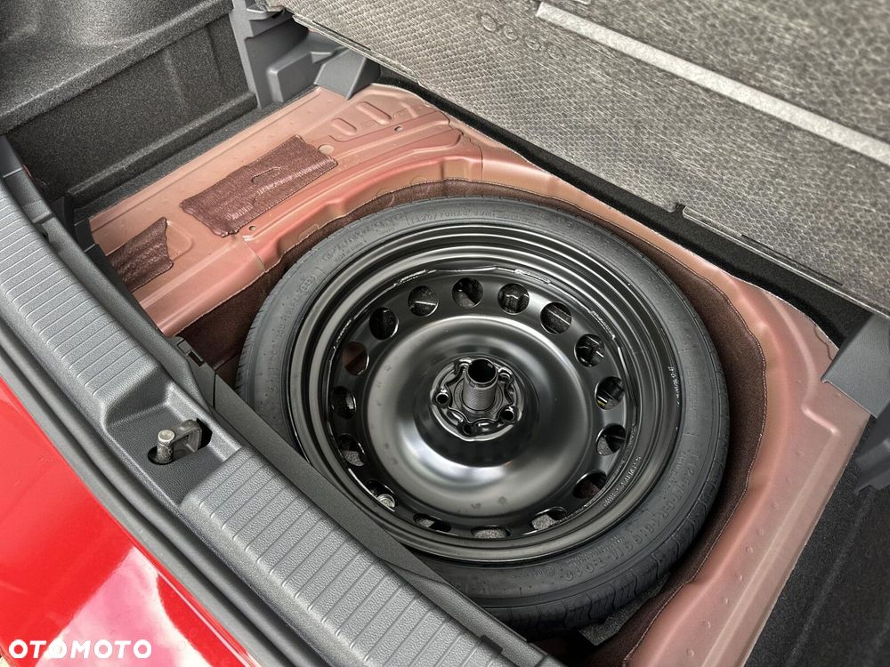 Volkswagen T-Cross - 35