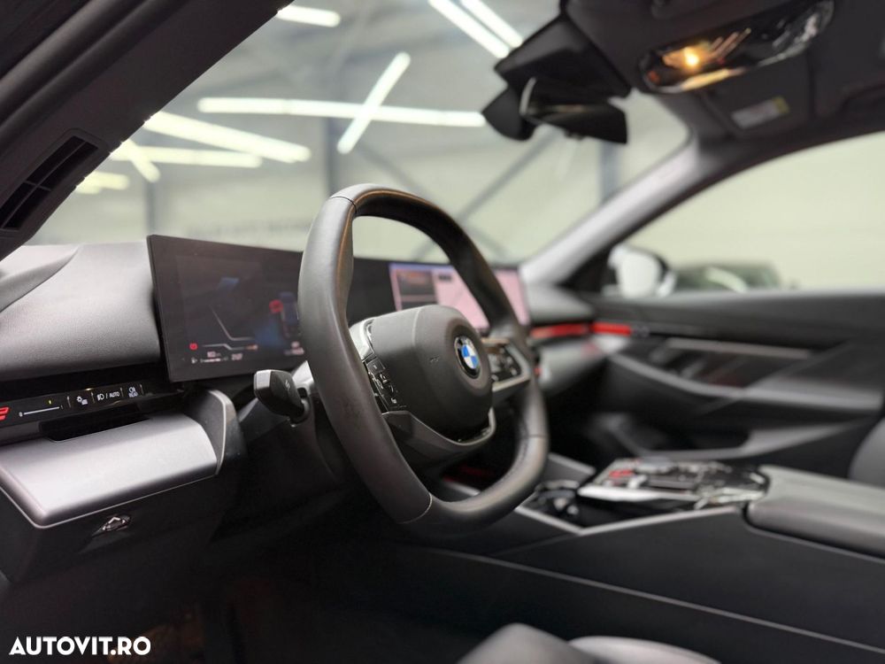 BMW Seria 5 520d xDrive AT MHEV - 25