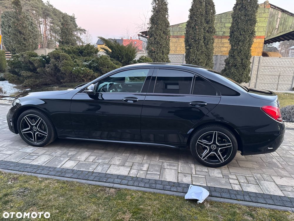Mercedes-Benz Klasa C 220 d 4MATIC 9G-TRONIC - 10