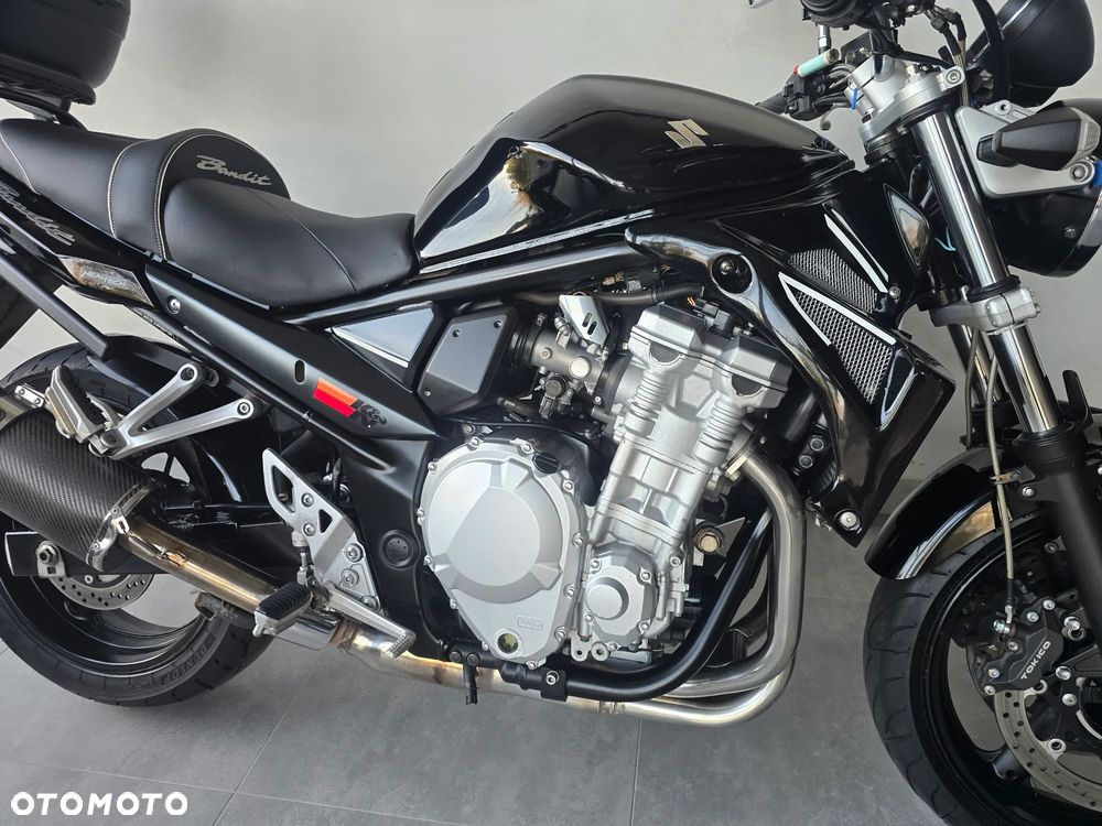 Suzuki Bandit - 30