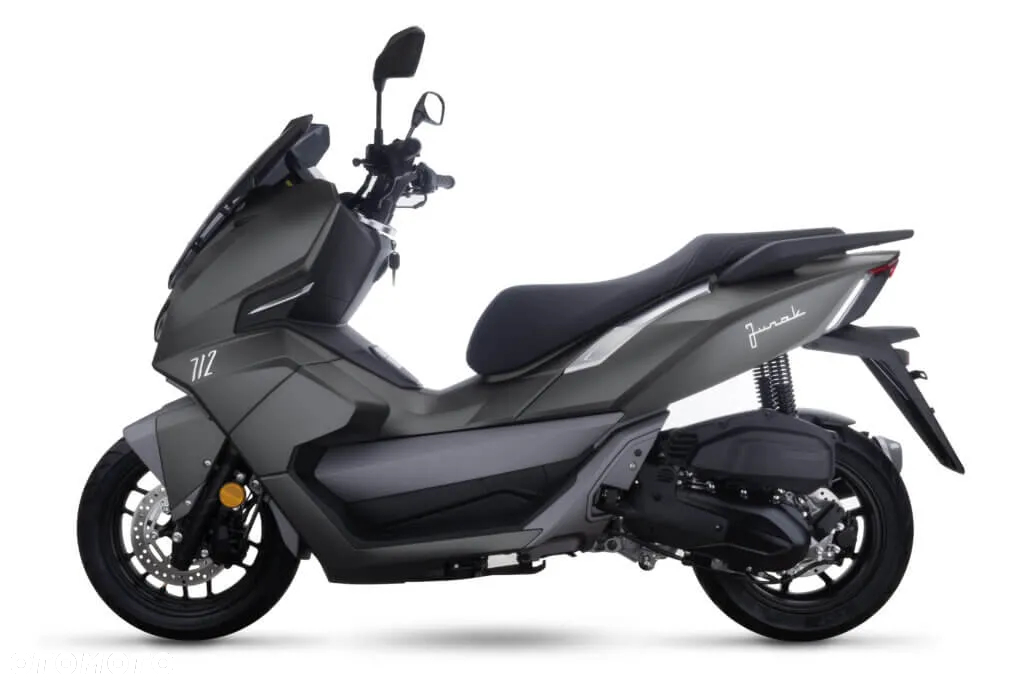 Junak 712 - 3