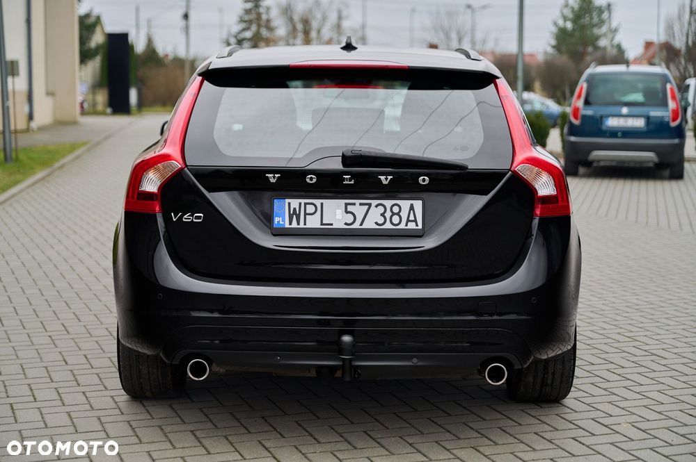 Volvo V60 T5 Geartronic Momentum - 9