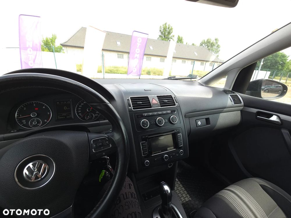 Volkswagen Touran 1.6 TDI DPF BlueMotion Technology DSG MATCH - 33
