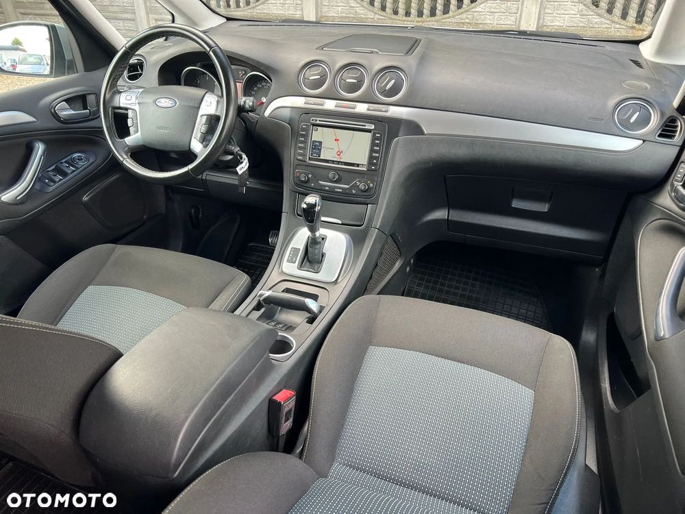Ford Galaxy 2.0 TDCi DPF Champions Edition - 4