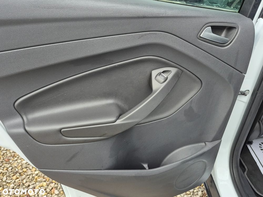 Ford Kuga 2.0 TDCi 2x4 SYNC - 15