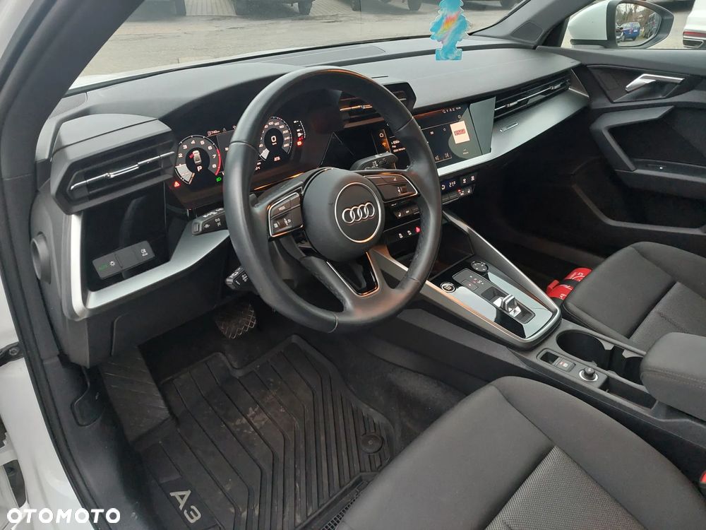 Audi A3 Limousine - 13