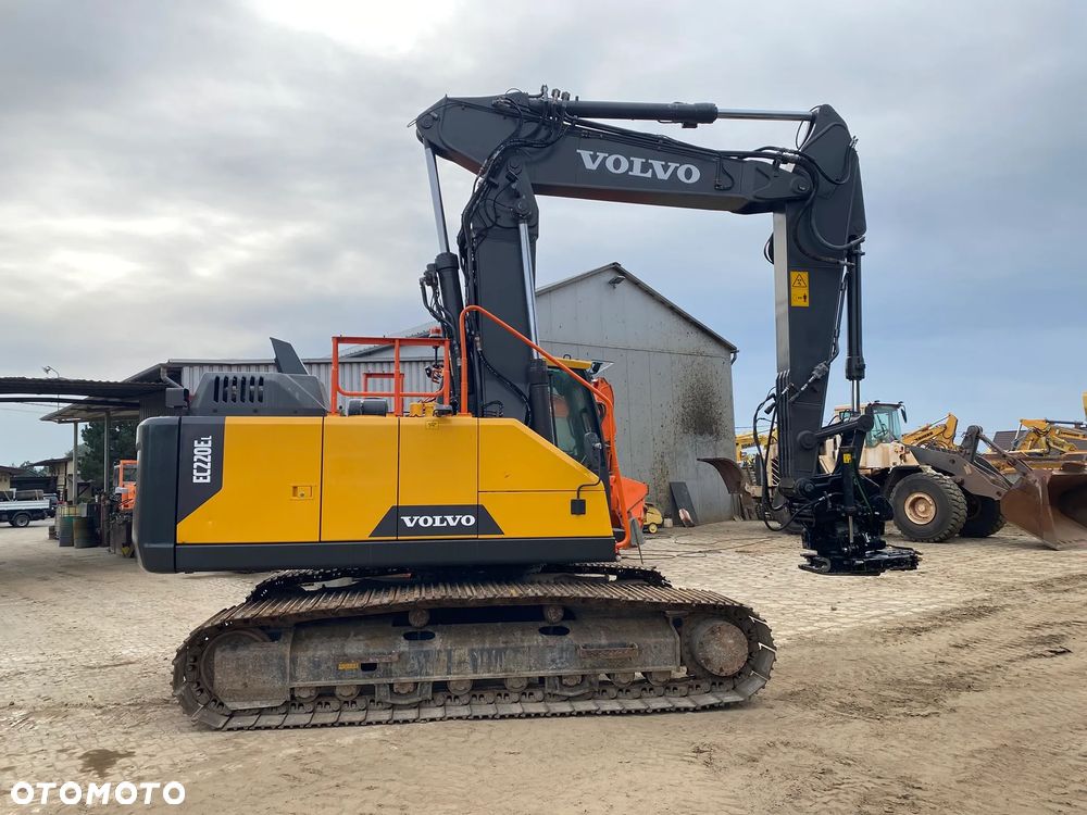 Volvo EC220EL, 4400 MTH, ROTOTILT, RAMIĘ 3X ŁAMANE, 2019 ROK, - 25
