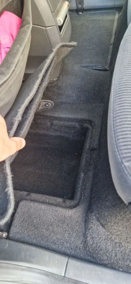 Ford Focus C-Max 1.6 TDCi Ghia - 26