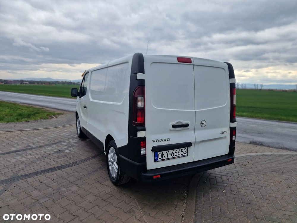 Opel Vivaro-B - 12
