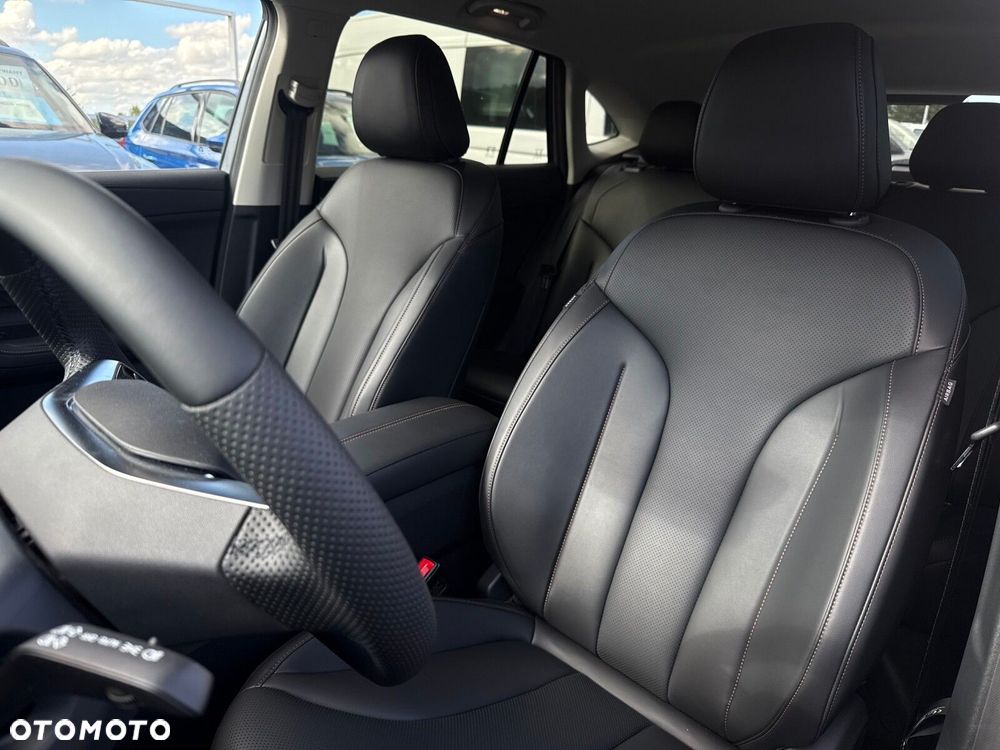 MG HS PHEV 1.5T Exclusive - 13