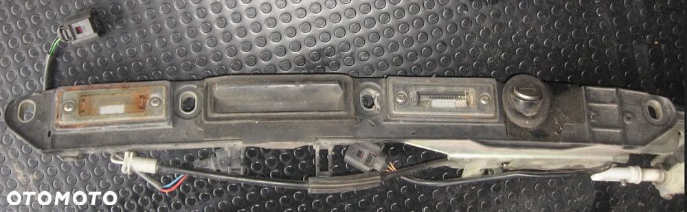 klamka klapy mikrostyk PASSAT B5 lift  SUPERB - 4