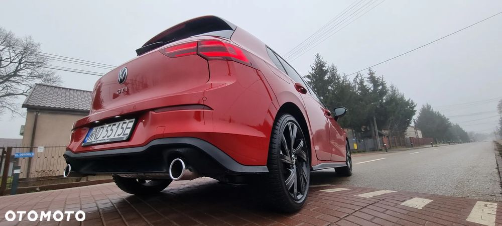 Volkswagen Golf - 31