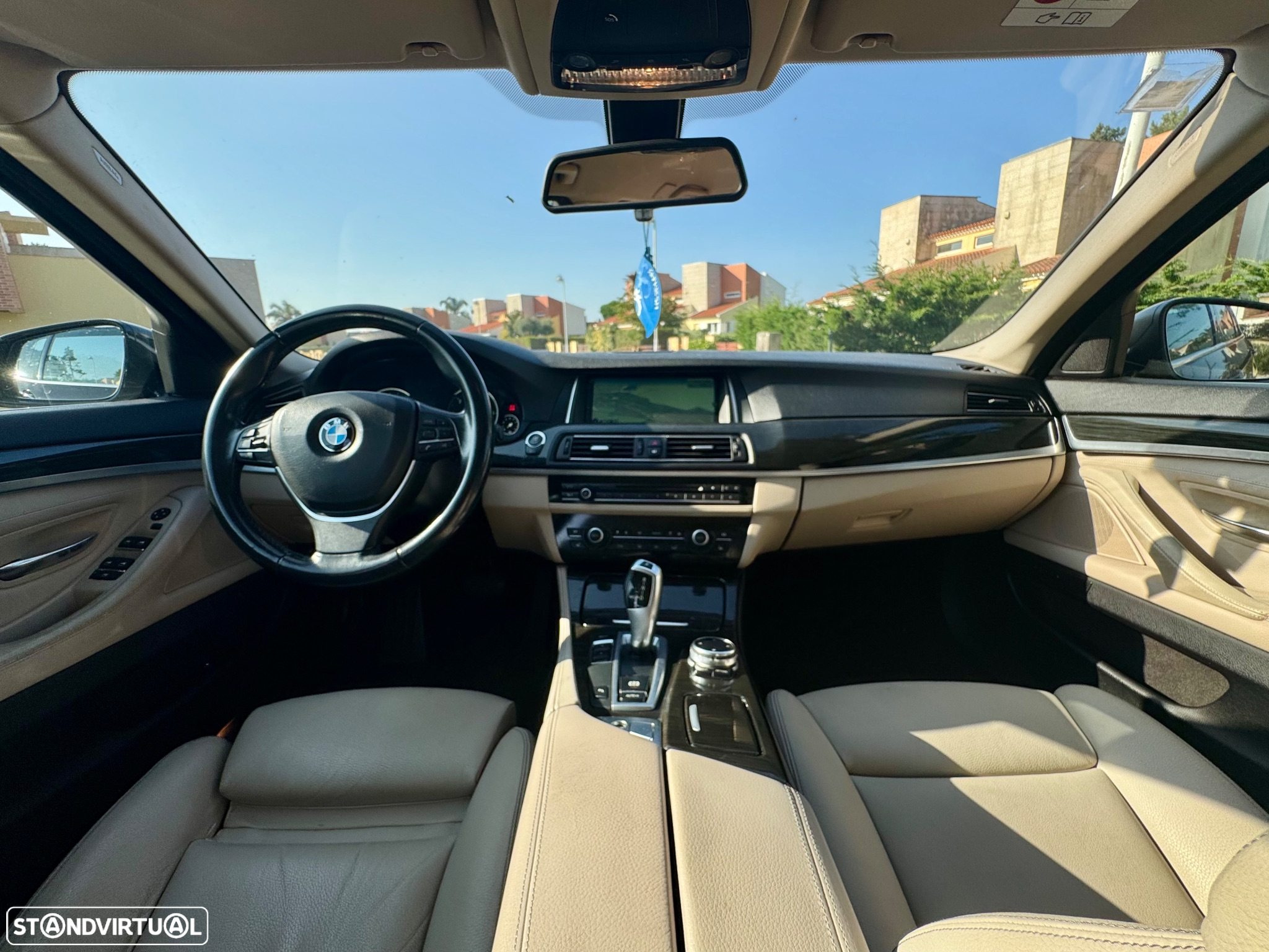 BMW 520 d Touring Aut. Luxury Line - 10