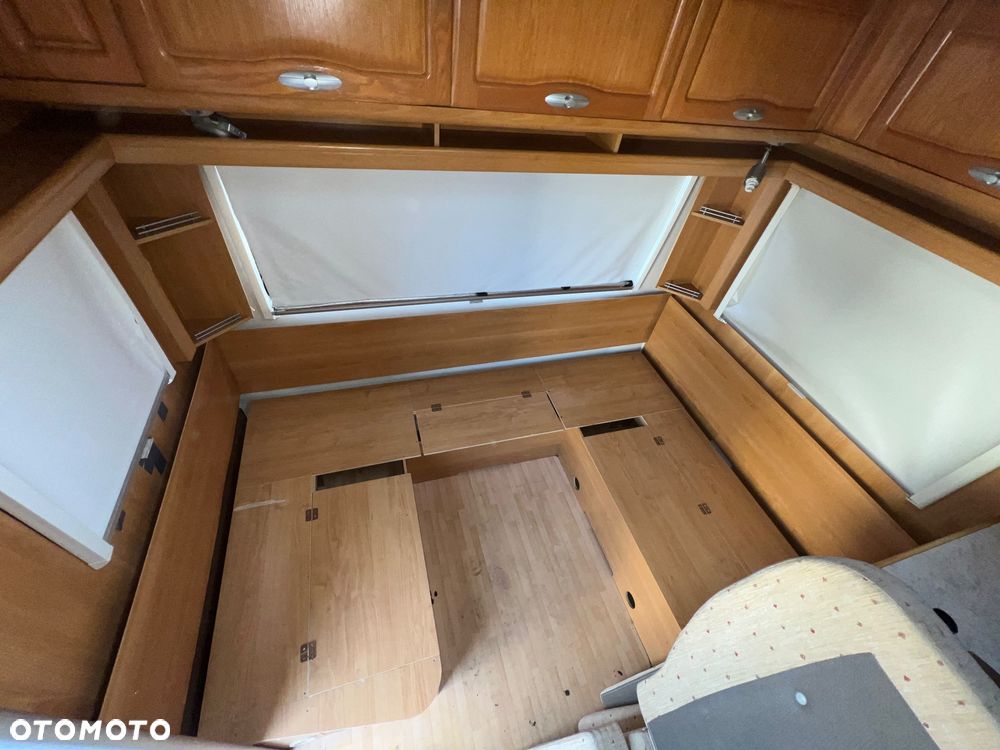 Tabbert Princesse 655 / Vivaldi 460 i inne LMC Kondor VIP 650 / Fendt Diamant 590 /Rubis 395 - 21