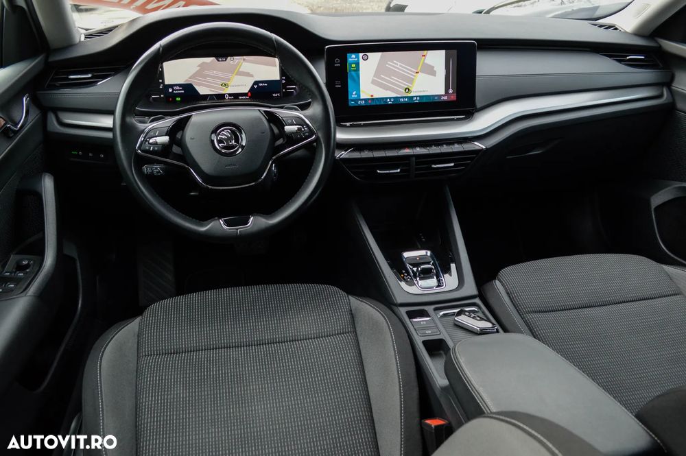 Skoda Octavia Combi 2.0 TDI DSG Tour - 34