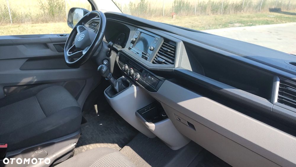 Volkswagen Transporter - 8