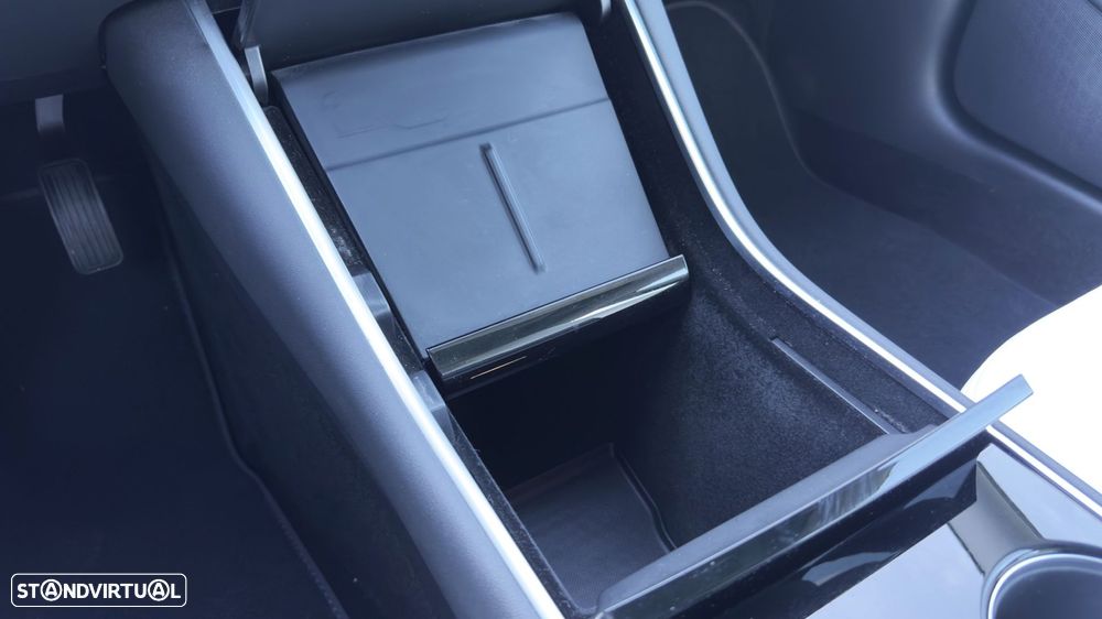 Tesla Model 3 Standard Range Plus RWD - 30