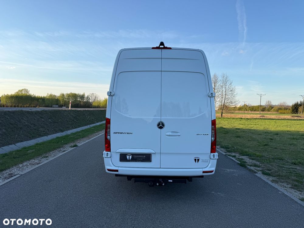 Mercedes-Benz Sprinter 519 - 9