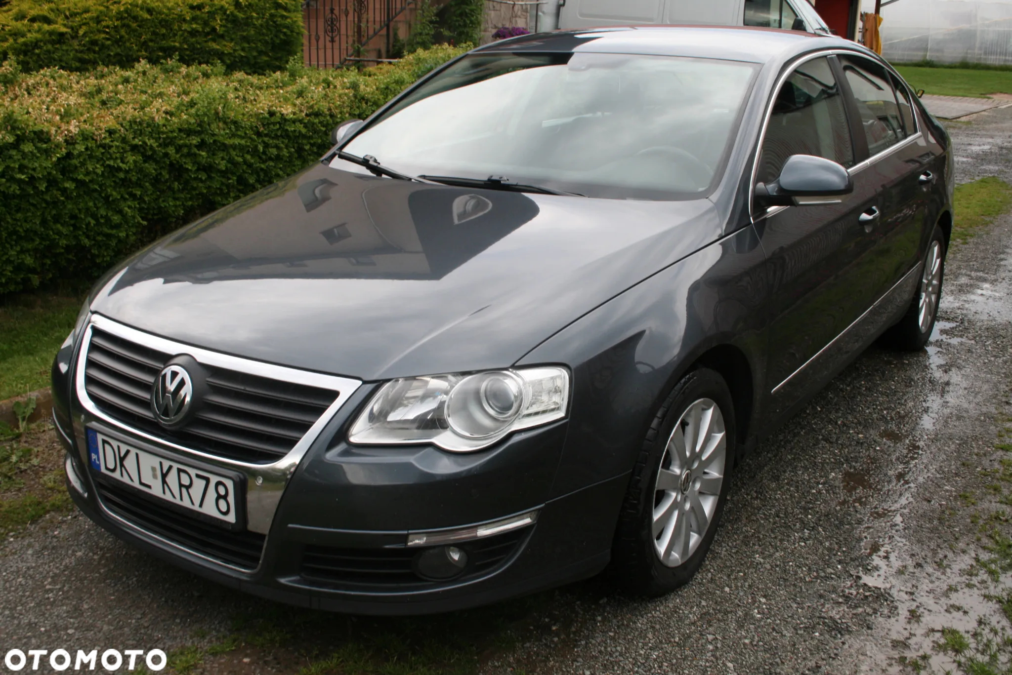 Volkswagen Passat 1.6 TDI BlueMotion Technology Comfortline - 2