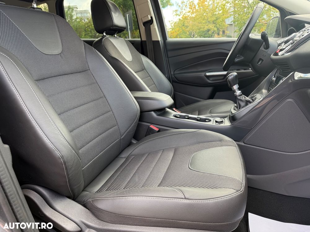 Ford Kuga 2.0 TDCi 2WD Trend - 17