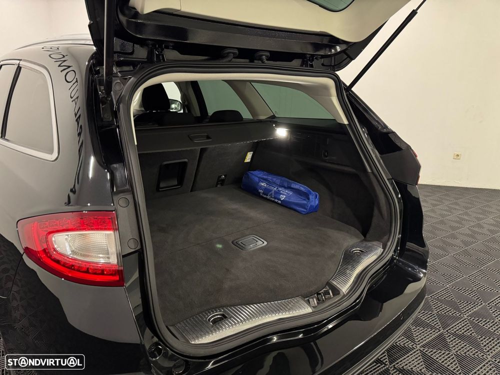 Ford Mondeo SW 1.5 TDCi Titanium - 52