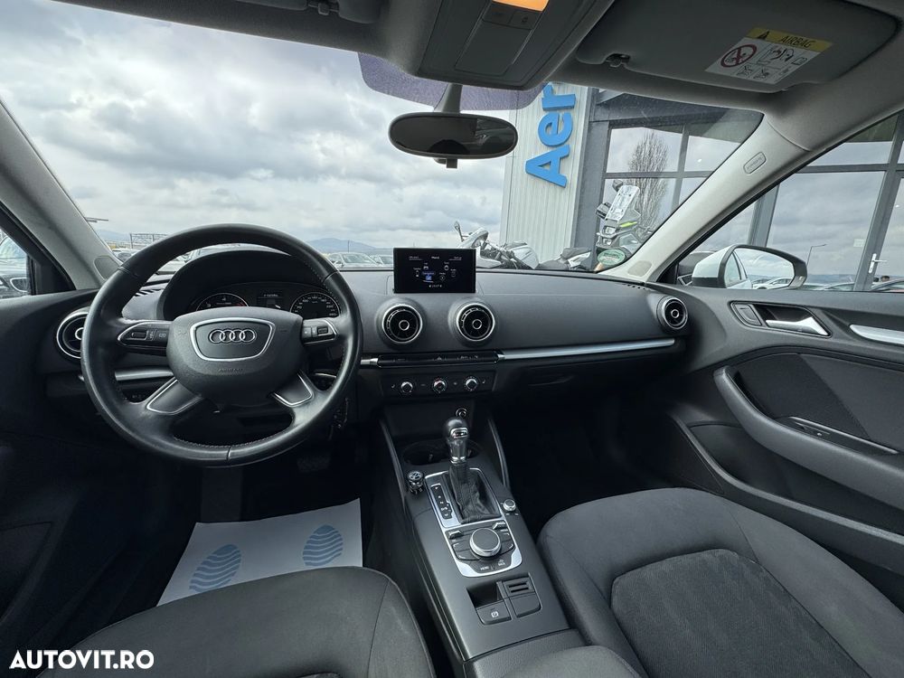 Audi A3 1.6 TDI S tronic Ambiente - 22