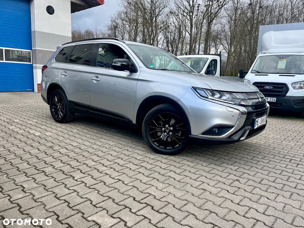 Mitsubishi Outlander - 8