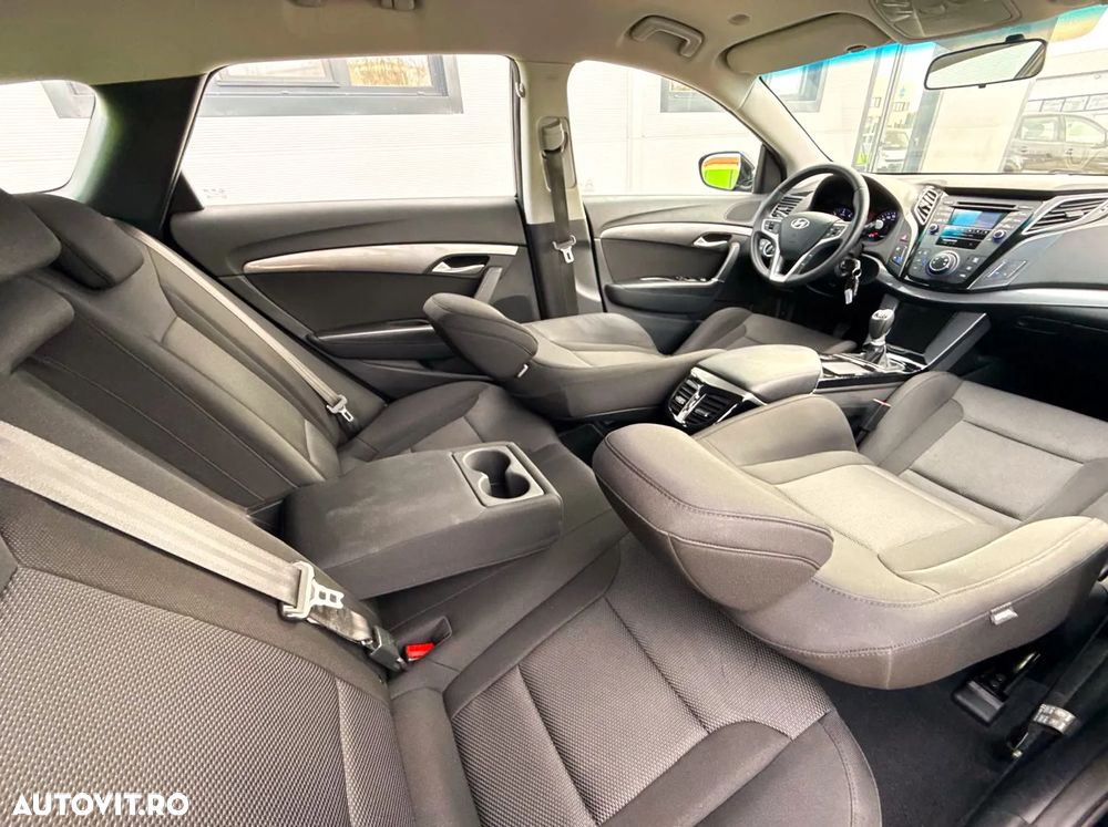 Hyundai i40 Kombi 1.7 CRDi Classic - 25