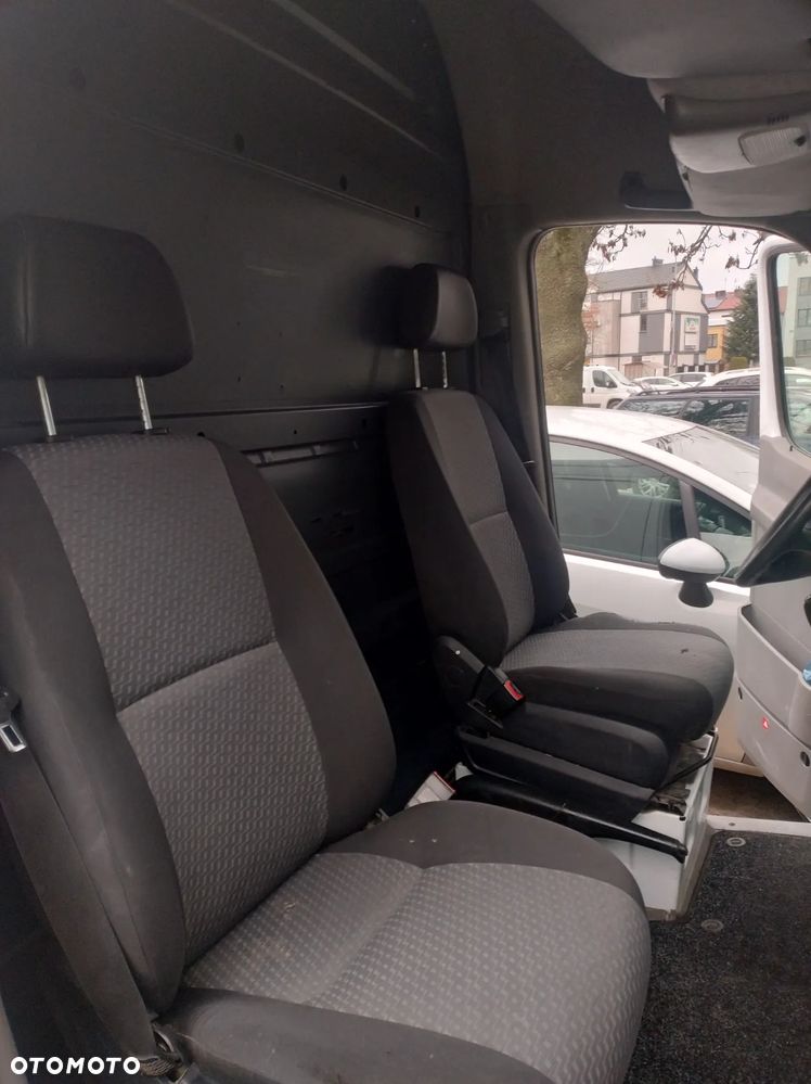 Volkswagen Crafter - 37