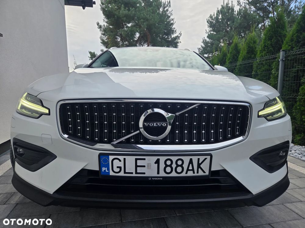 Volvo V60 Cross Country B4 D AWD Geartronic - 15
