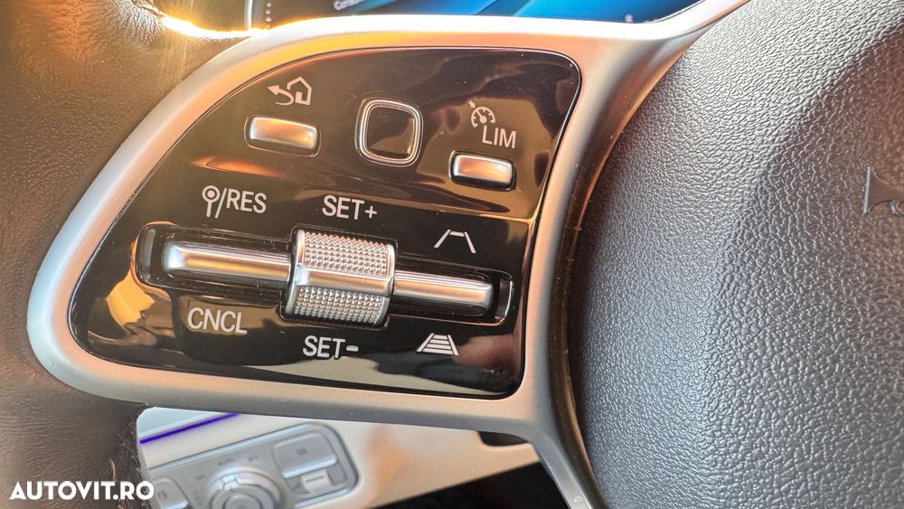 Mercedes-Benz GLE 350 d 4MATIC - 9