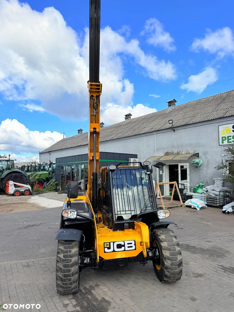 JCB 525-60 Hi Viz - 9